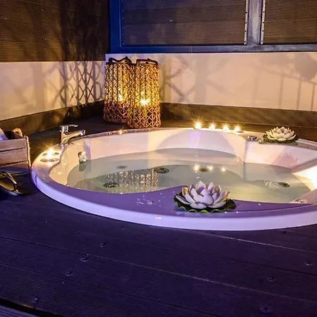 Hotel Parthenon Art Executive Wing Olympiakí Aktí