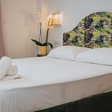 Parthenon Art Executive Wing Hotel *