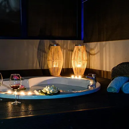 Parthenon Art Executive Wing