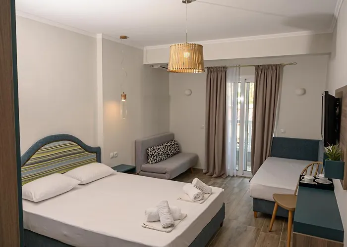 Parthenon Art Executive Wing * Olympiakí Aktí