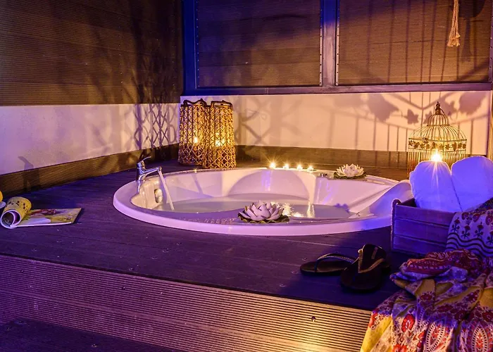 Parthenon Art Executive Wing Hotel *