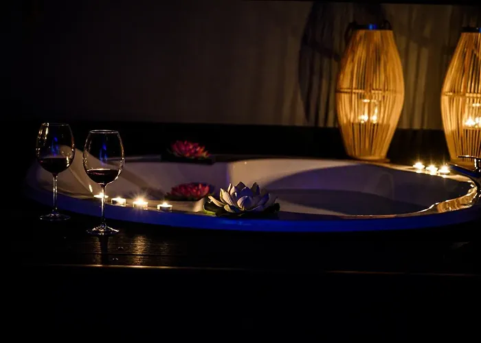 Parthenon Art Executive Wing Hotel