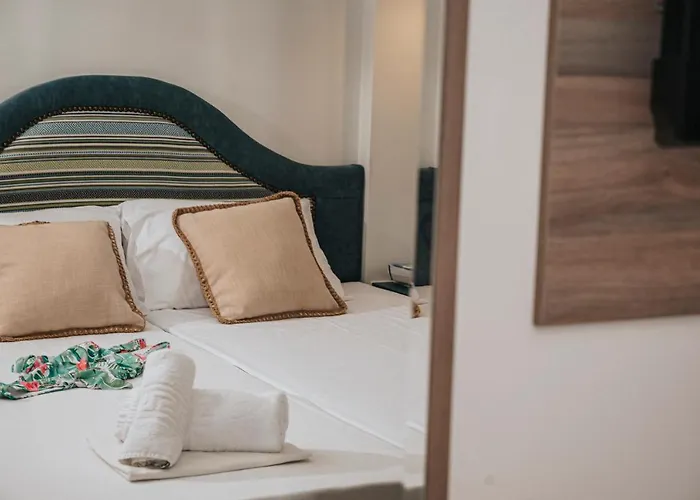 Parthenon Art Executive Wing Olympiakí Aktí