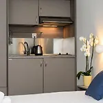 Parthenon Art Executive Wing Hotel *