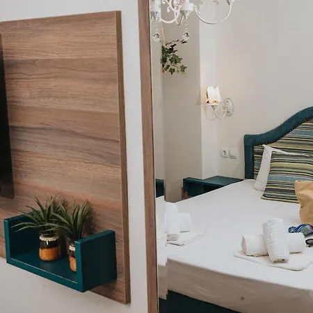 Parthenon Art Executive Wing *